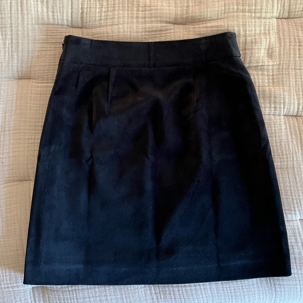 NWT LOFT Velvet Button Trim Shift Skirt - Picture 8 of 12